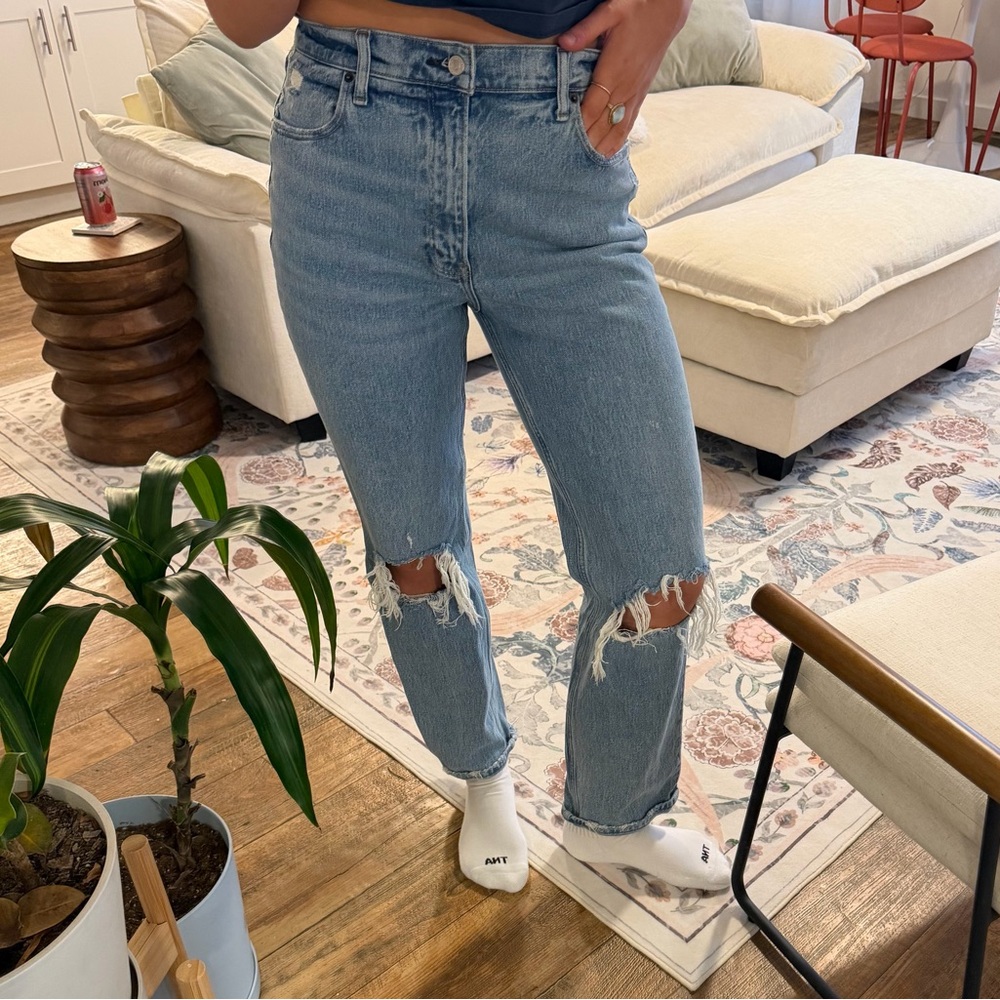 Abercrombie & Fitch Ultra High Rise 90s Straight Jean